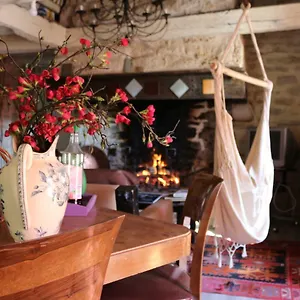 Bed and breakfast Le Moulin A Huile, Vailhourles
